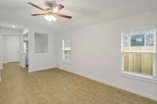 21259 Shr Blf Dr, Cypress, TX 77433 - Photo 7