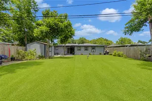 806 Laverne Ave, Pasadena, TX 77502 - Photo 9