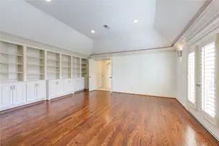 13607 Scarlet Glen Ct, Houston, TX 77077 - Photo 35