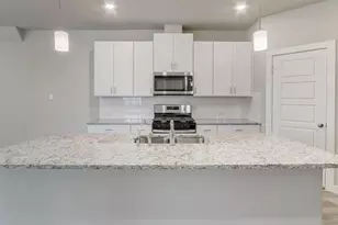 8403 Arden valley Ln, Houston, TX 77063 - Photo 3