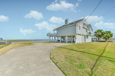3601 N Tidewater Drive N, Galveston, TX 77554 - Photo 5