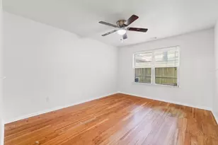 255 Genesee Ridge Ct, Conroe, TX 77385 - Photo 19