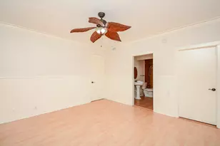 2829 Timmons Ln, Houston, TX 77027 - Photo 17