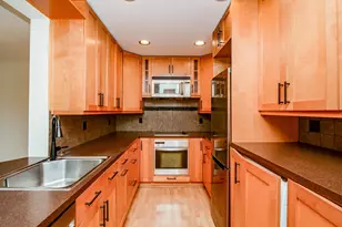 2829 Timmons Ln, Houston, TX 77027 - Photo 9