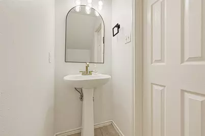 146 S Walden Elms Circle, The Woodlands, TX 77382 - Photo 13
