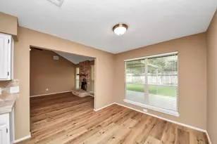 35 N Morningwood Ct, The Woodlands, TX 77380 - Photo 31