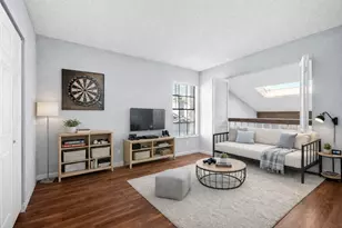 6239 Ludington Dr, Houston, TX 77035 - Photo 9