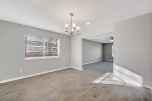 4610 36th St E, Dickinson, TX 77539 - Photo 15