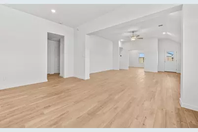 427 Zeus Mountain Drive, Crosby, TX 77532 - Photo 9