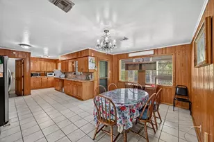 3106 Laverne St, Houston, TX 77080 - Photo 9