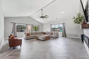 8005 Shagwood Dr, Houston, TX 77049 - Photo 11