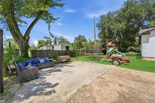 8005 Shagwood Dr, Houston, TX 77049 - Photo 21