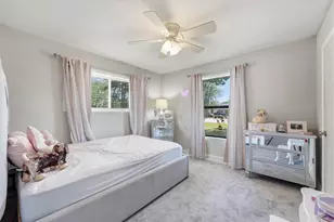 8005 Shagwood Dr, Houston, TX 77049 - Photo 15