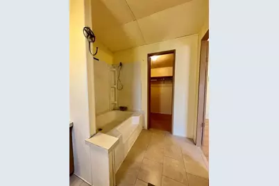 1218 Private Road 3063, Lexington, TX 78947 - Photo 13