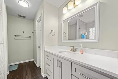 13242 Gerngross Lane, Houston, TX 77044 - Photo 11