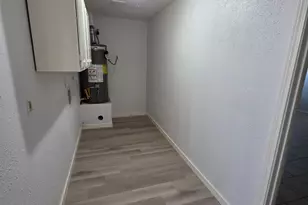 7507 Hablo Dr, Houston, TX 77083 - Photo 17