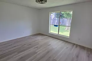 7507 Hablo Dr, Houston, TX 77083 - Photo 9
