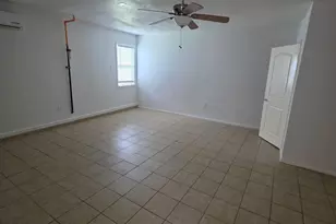 7507 Hablo Dr, Houston, TX 77083 - Photo 11