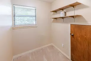 118 Arrow Wood St, Lake Jackson, TX 77566 - Photo 41