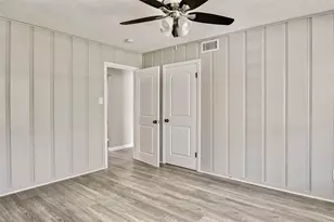 7906 Hammerly Blvd, Houston, TX 77055 - Photo 19