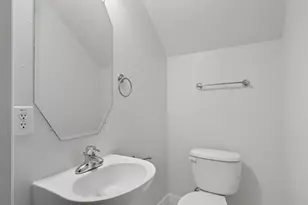 901 McKinney Park Ln, Houston, TX 77003 - Photo 9