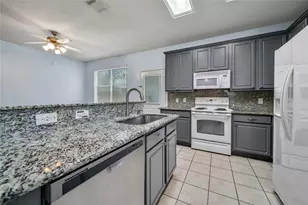 483 Folk Crest Ln, Dickinson, TX 77539 - Photo 9