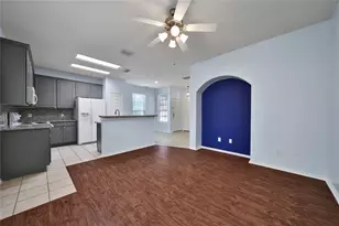 483 Folk Crest Ln, Dickinson, TX 77539 - Photo 3