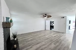 9901 Sharpcrest St, Houston, TX 77036 - Photo 5