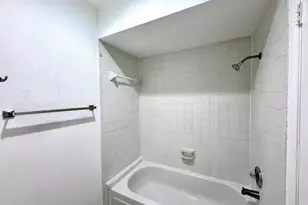 9901 Sharpcrest St, Houston, TX 77036 - Photo 19