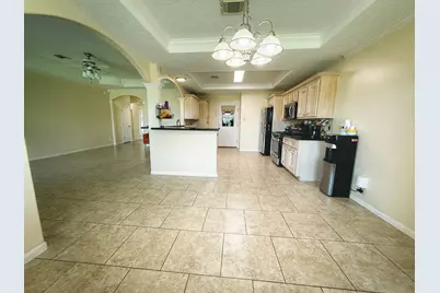 1102 N Shepherd Drive, Baytown, TX 77520 - Photo 5