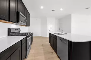 1342 Isola Bella Dr, Richmond, TX 77406 - Photo 9