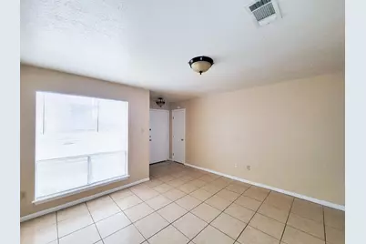 1511 Barcelona Way, Baytown, TX 77520 - Photo 3