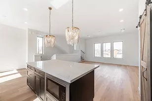 2318 Mills St, Houston, TX 77026 - Photo 1