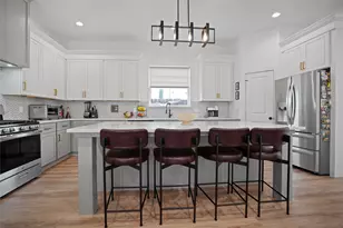 303 Blueberry St, Houston, TX 77018 - Photo 13