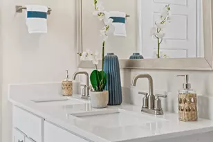 659 Imperial Loop, Alvin, TX 77511 - Photo 7