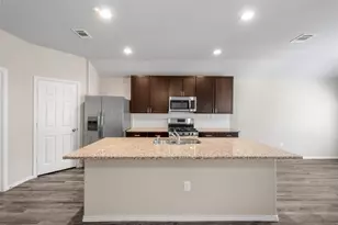 15058 Paddock Point Ln, New Caney, TX 77357 - Photo 7