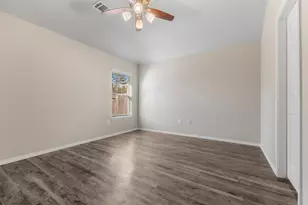 15058 Paddock Point Ln, New Caney, TX 77357 - Photo 17