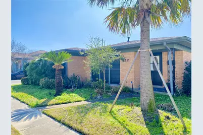 1311 Milam Drive, Galveston, TX 77551 - Photo 1