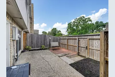 1653 W Sam Houston Parkway S, Houston, TX 77042 - Photo 19