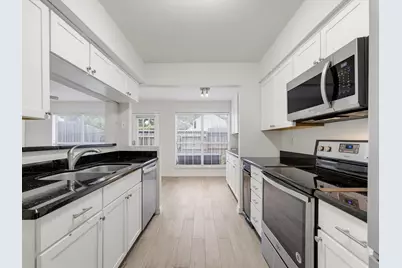 1653 W Sam Houston Parkway S, Houston, TX 77042 - Photo 7
