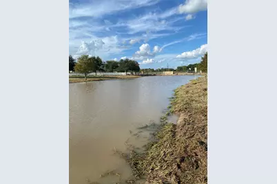 32007 Meadow View Lane, Waller, TX 77484 - Photo 5