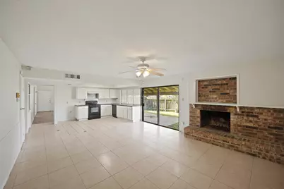 15822 Danford Drive, Houston, TX 77053 - Photo 17