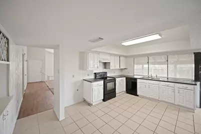 15822 Danford Drive, Houston, TX 77053 - Photo 13