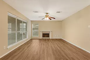 4211 Hambledon Village Dr, Houston, TX 77014 - Photo 11