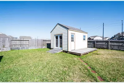 14063 Belmont Circle, Mont Belvieu, TX 77523 - Photo 45