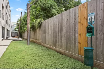 4509 Mount Vernon Street #3, Houston, TX 77006 - Photo 11