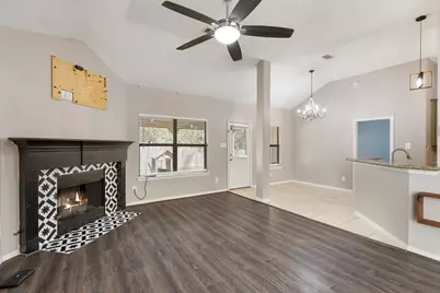 8022 N Tarrytown Crossing Drive, Conroe, TX 77304 - Photo 13