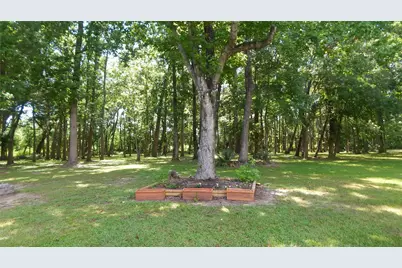 142 County Road 1332, Liberty, TX 77575 - Photo 25