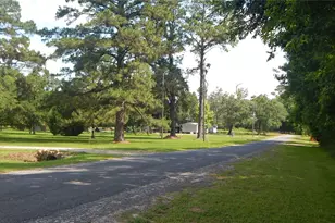 142 Co Rd 1332, Liberty, TX 77575 - Photo 49