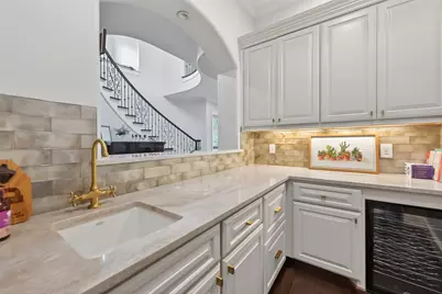 738 E Creekside Drive, Houston, TX 77024 - Photo 23